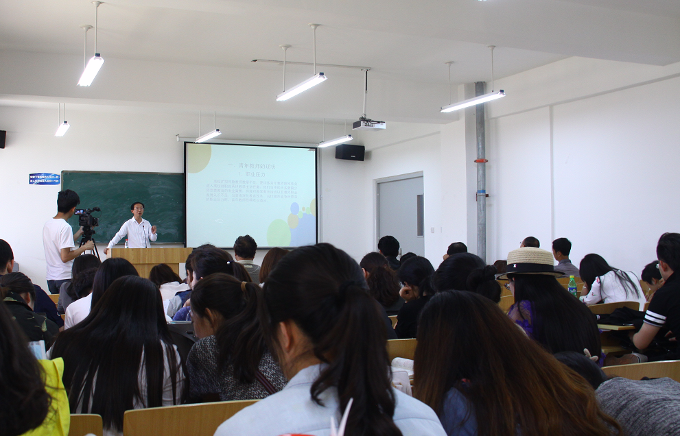 QQ图片20160531110757.png QQ图片20160531110757.png